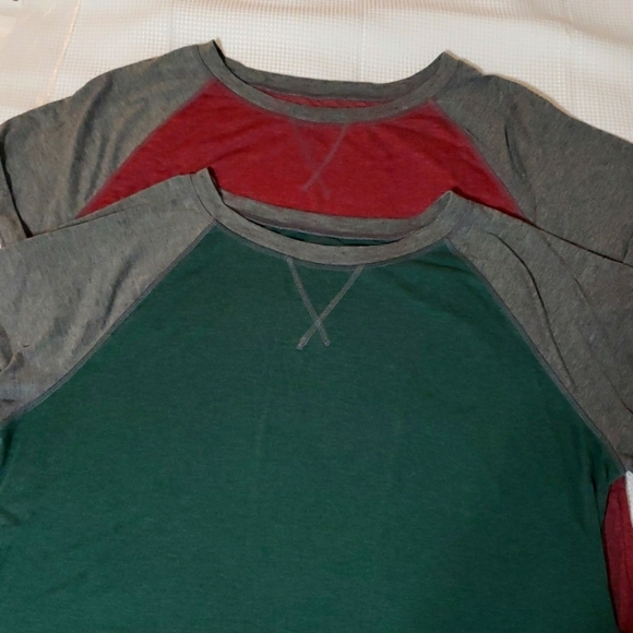 Green/Gray & Red/Gray; Crew Neckline; Size XXL. - Picture 1 of 16